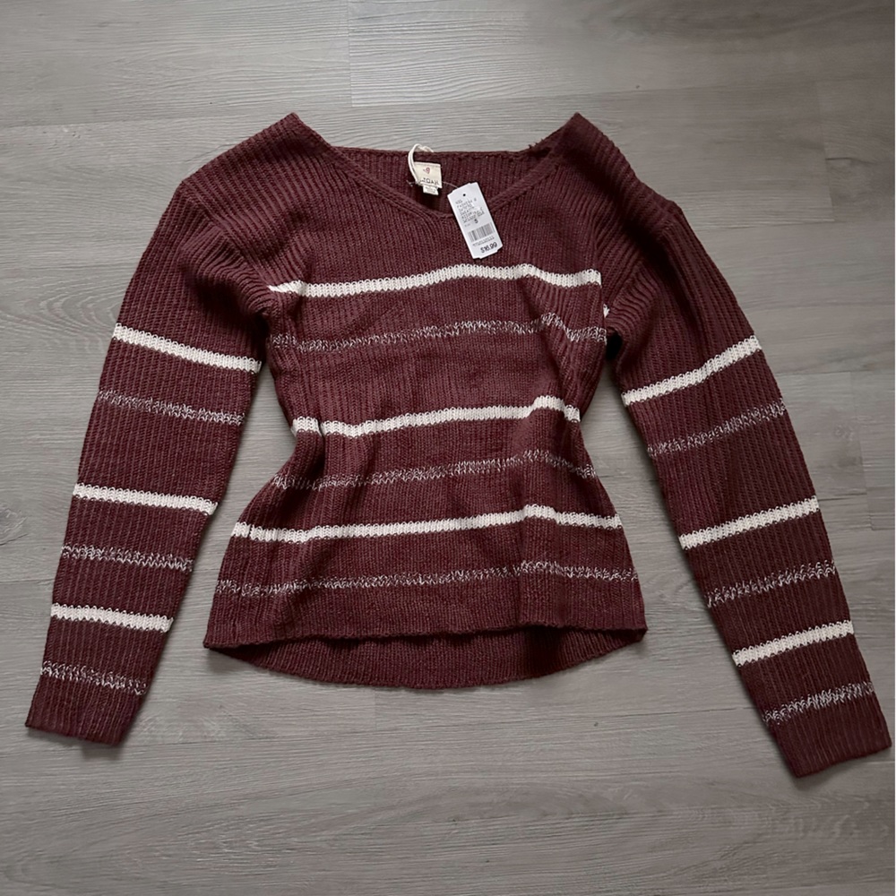 Fashion Q striped burgundy sweater